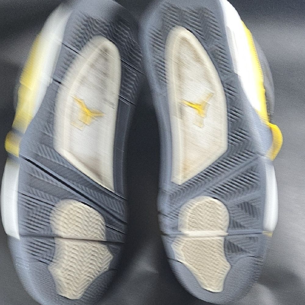 Air Jordan 4 Retro Lightning Yellow Mens Sz 11 - Picture 7 of 8